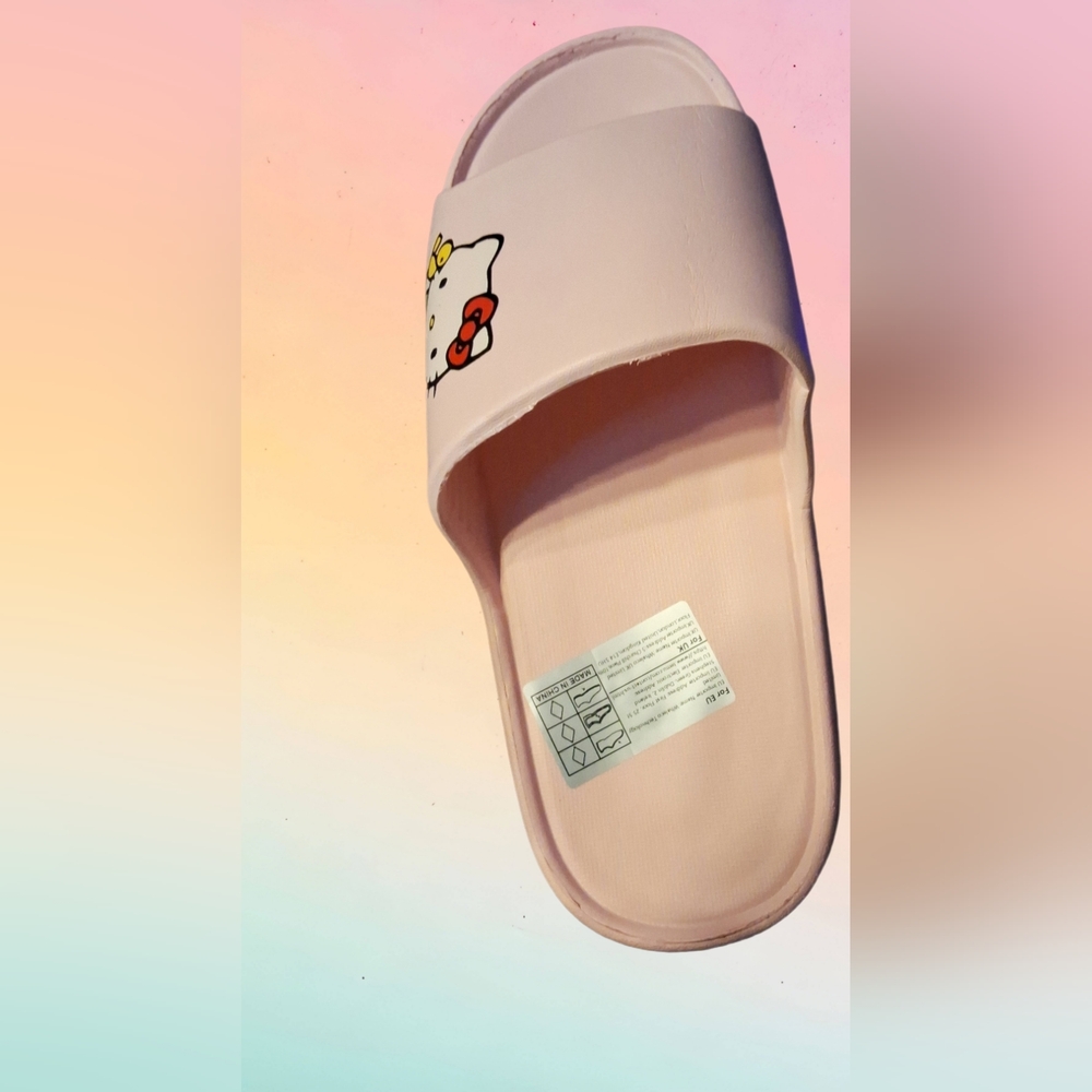 Hello Kitty Pink Slide Sandals EU 40-41 Cute Sanrio Slip On
Light Weight - Picture 2 of 4
